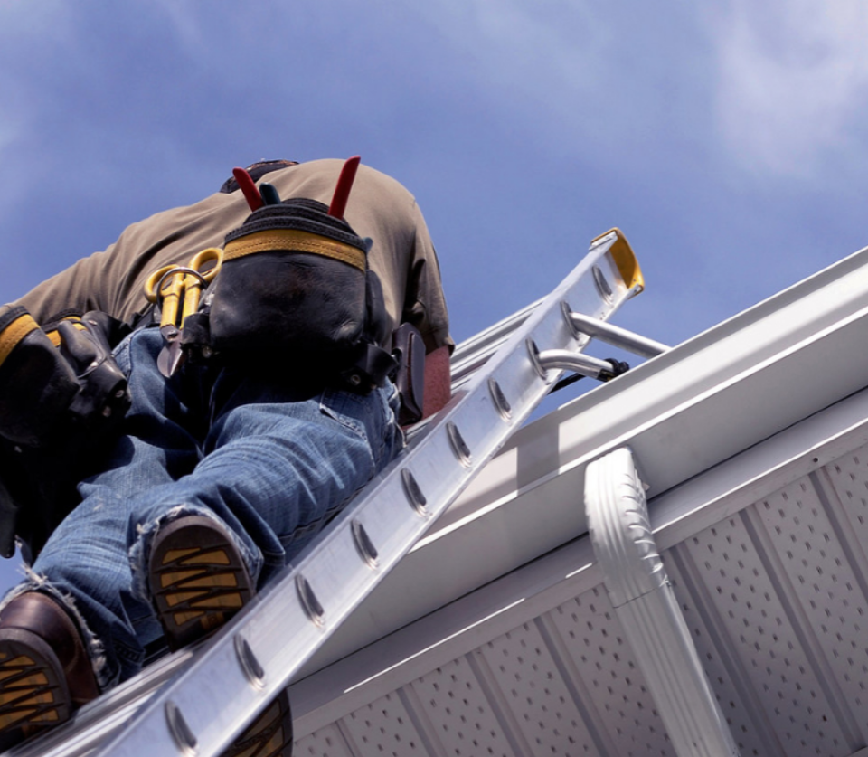 Choosing Your Commercial Gutter Installation Partner