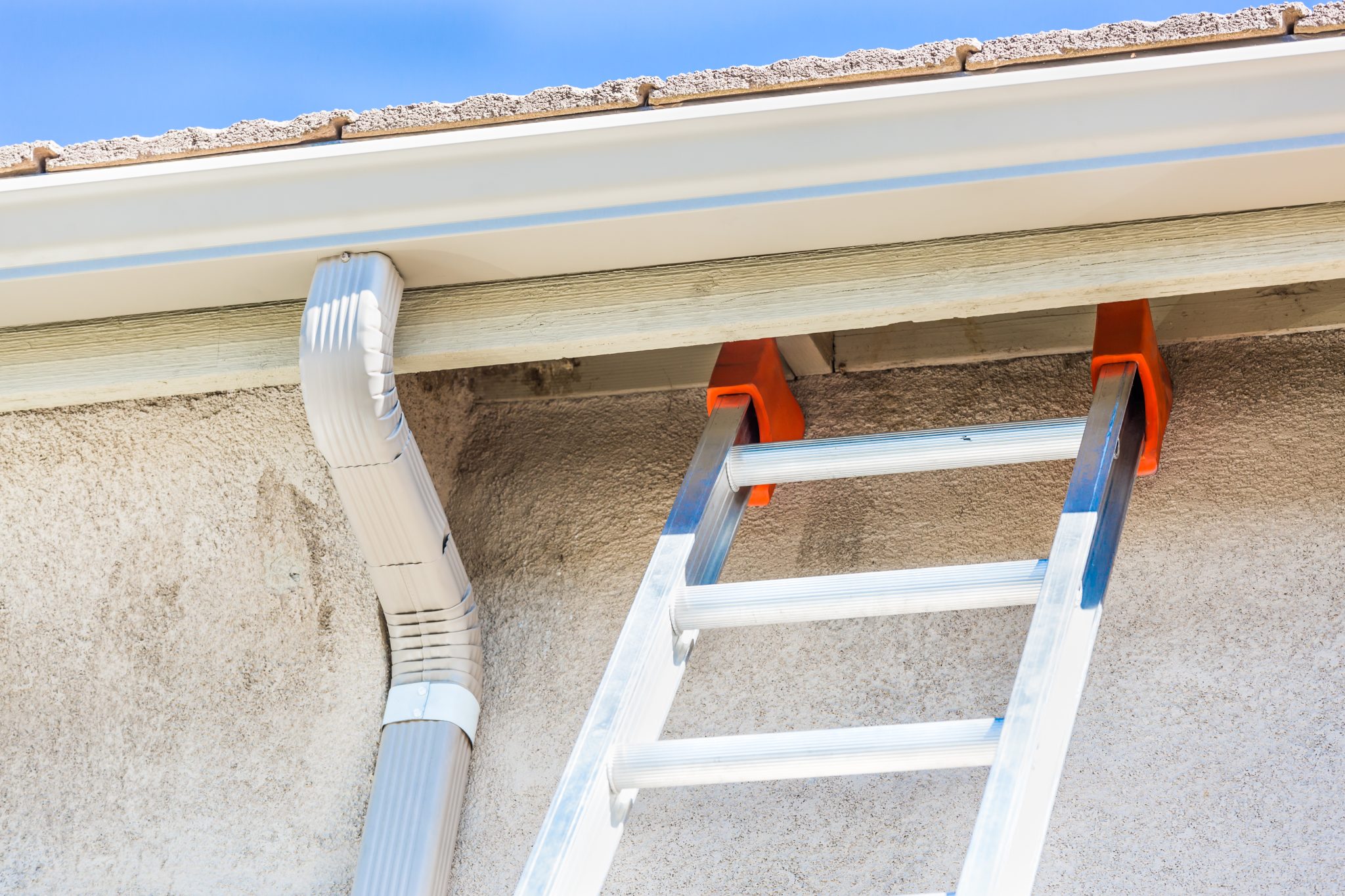 How to Calculate the Cost of Commercial Gutter Installation Gutter Pros