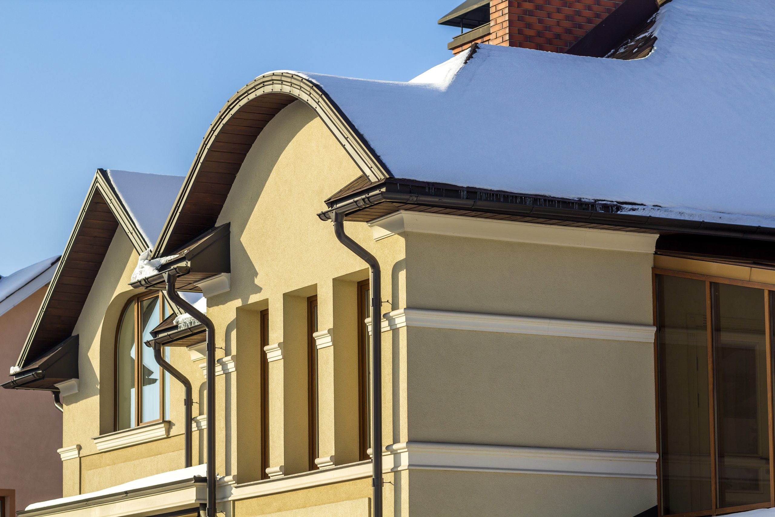 Should You Leave Gutter Guards in the Winter?