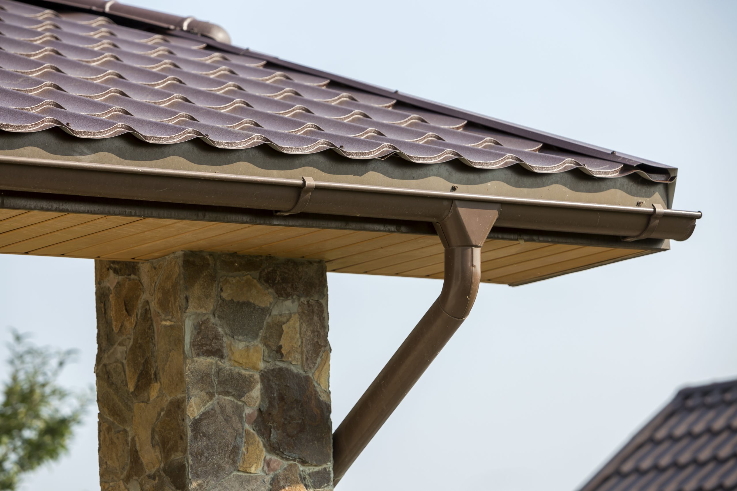 Choosing the Right Gutter System for Your Home